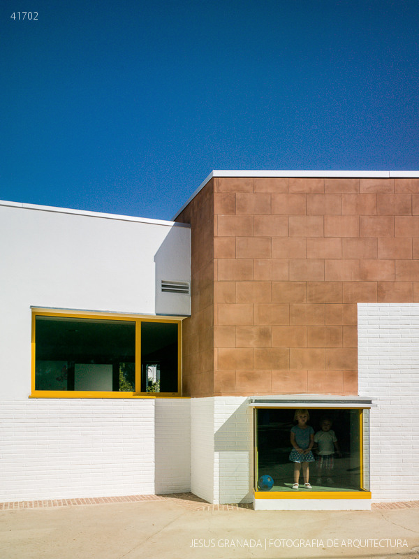 zafra ampliacion guarderia dario mateo ruben gonzalez 41702