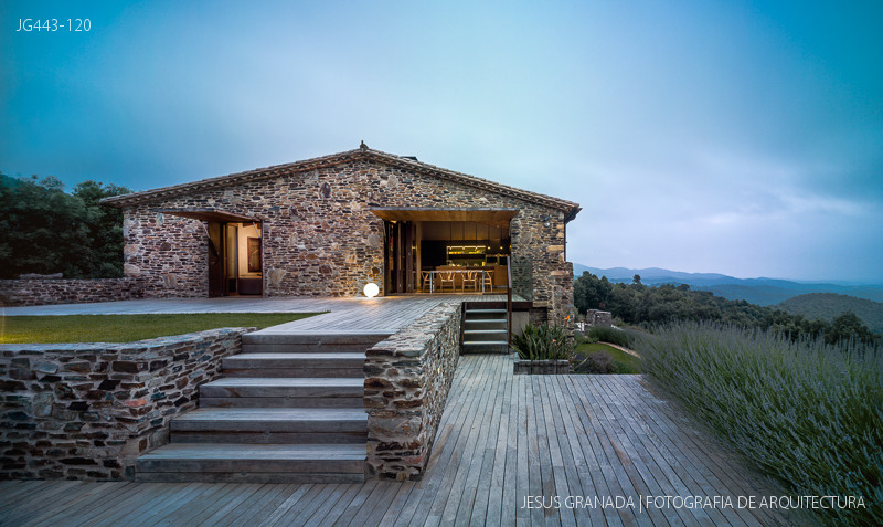 cal patro casa masia zest architecture gavarres jg443 120