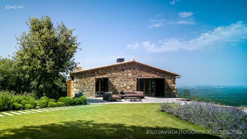 cal patro casa masia zest architecture gavarres jg443 44