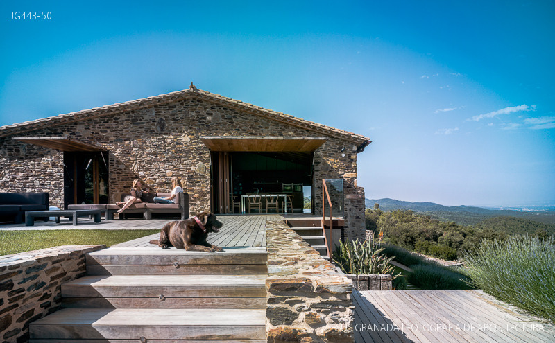 cal patro casa masia zest architecture gavarres jg443 50