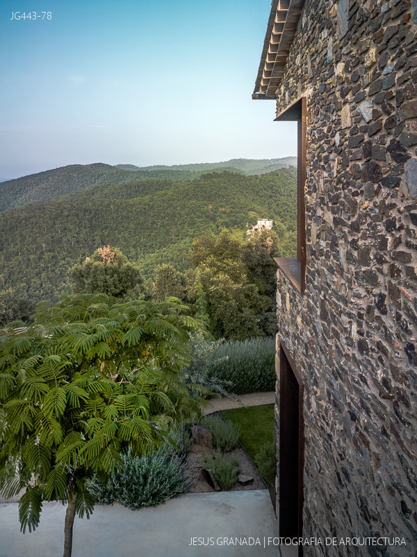 cal patro casa masia zest architecture gavarres jg443 78