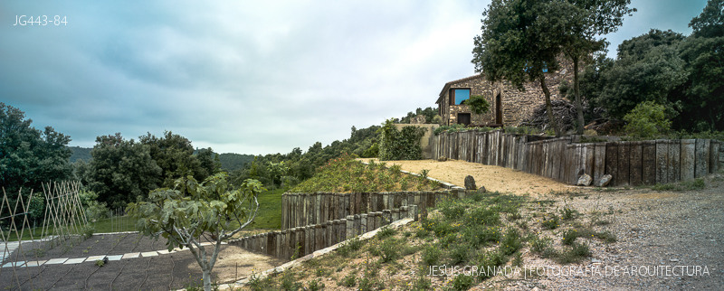 cal patro casa masia zest architecture gavarres jg443 84