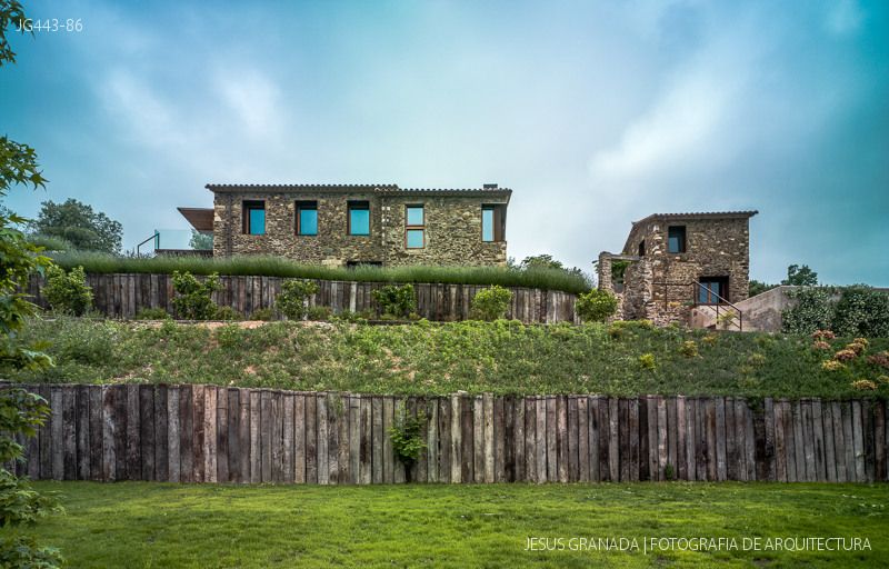 cal patro casa masia zest architecture gavarres jg443 86