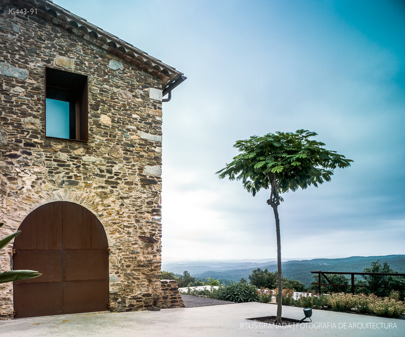 cal patro casa masia zest architecture gavarres jg443 911