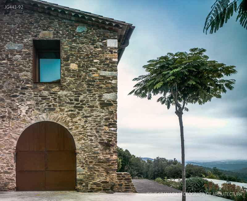 cal patro casa masia zest architecture gavarres jg443 92