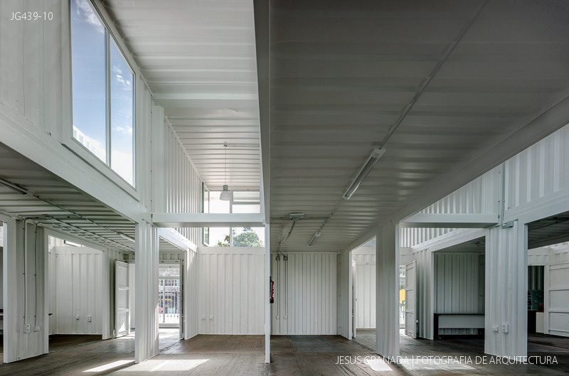 terminal de cruceros sevilla muelle delicias hombre de piedra contendores buro4 andalucia arquitectura jg439 10