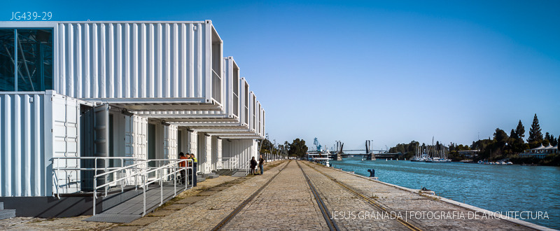 terminal de cruceros sevilla muelle delicias hombre de piedra contendores buro4 andalucia arquitectura jg439 29