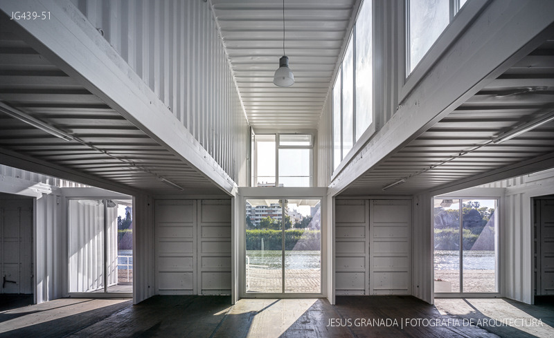 terminal de cruceros sevilla muelle delicias hombre de piedra contendores buro4 andalucia arquitectura jg439 51