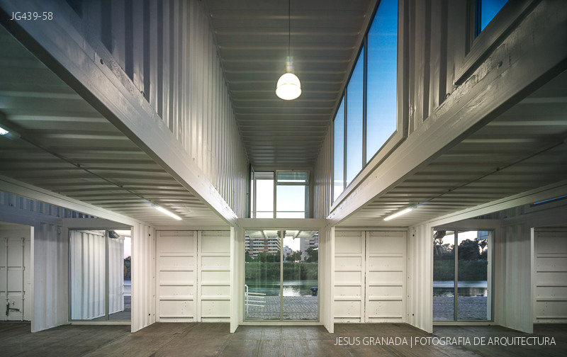 terminal de cruceros sevilla muelle delicias hombre de piedra contendores buro4 andalucia arquitectura jg439 58