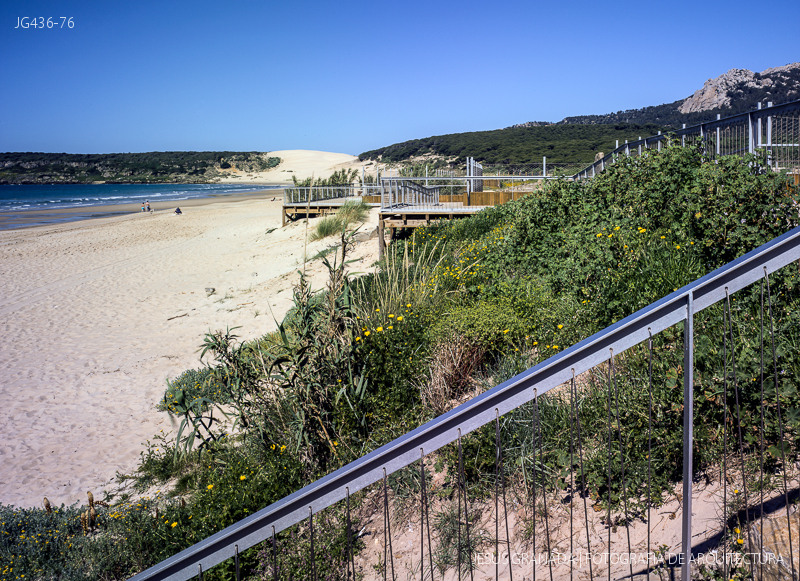 cal patro casa masia zest architecture gavarres jg436 76