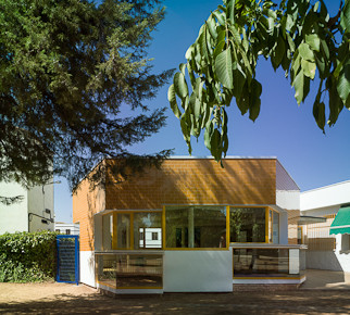 ARQUITECTOS EN MAYUSCULA