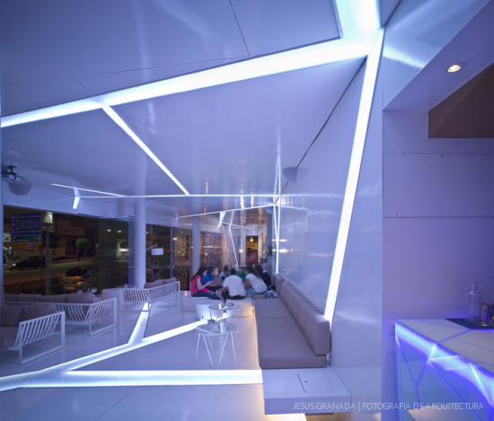 ARQUITECTOS EN MAYUSCULA