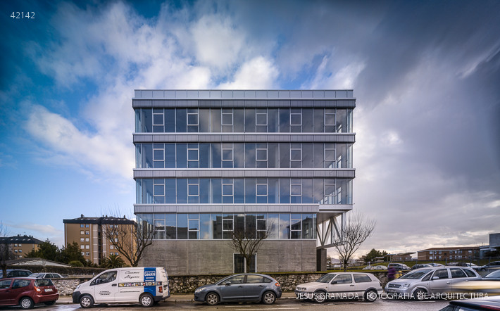 oficinas davila santander oloriz hernandez 42142