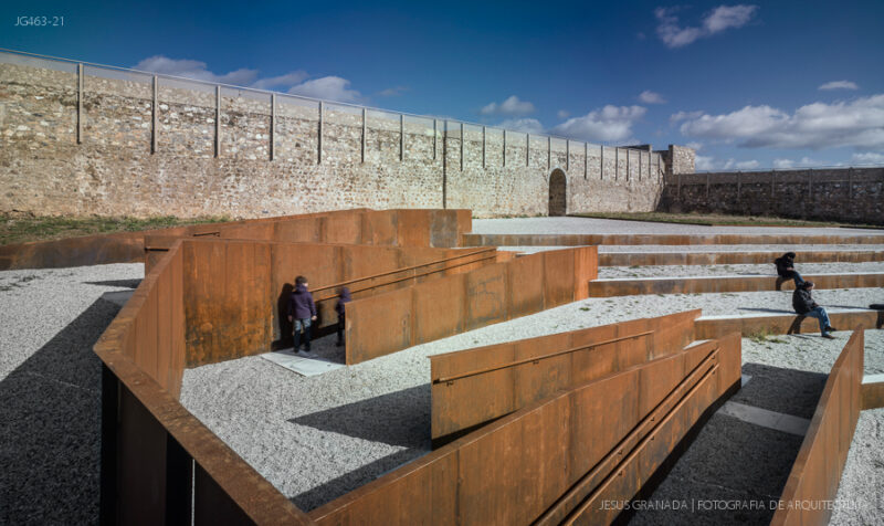 CASTILLO REAL DE JARA VILLEGAS BUENO ARQUITECTOS JG463 21