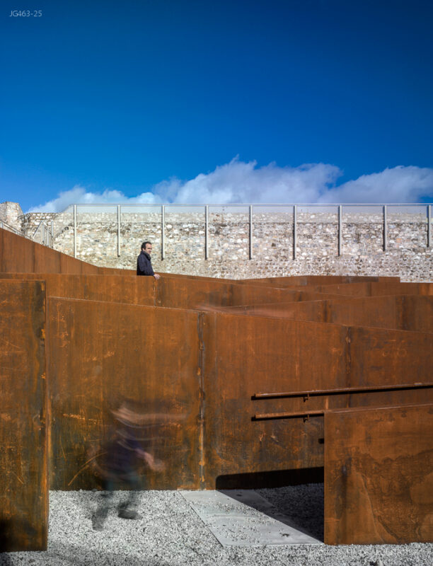 CASTILLO REAL DE JARA VILLEGAS BUENO ARQUITECTOS JG463 25