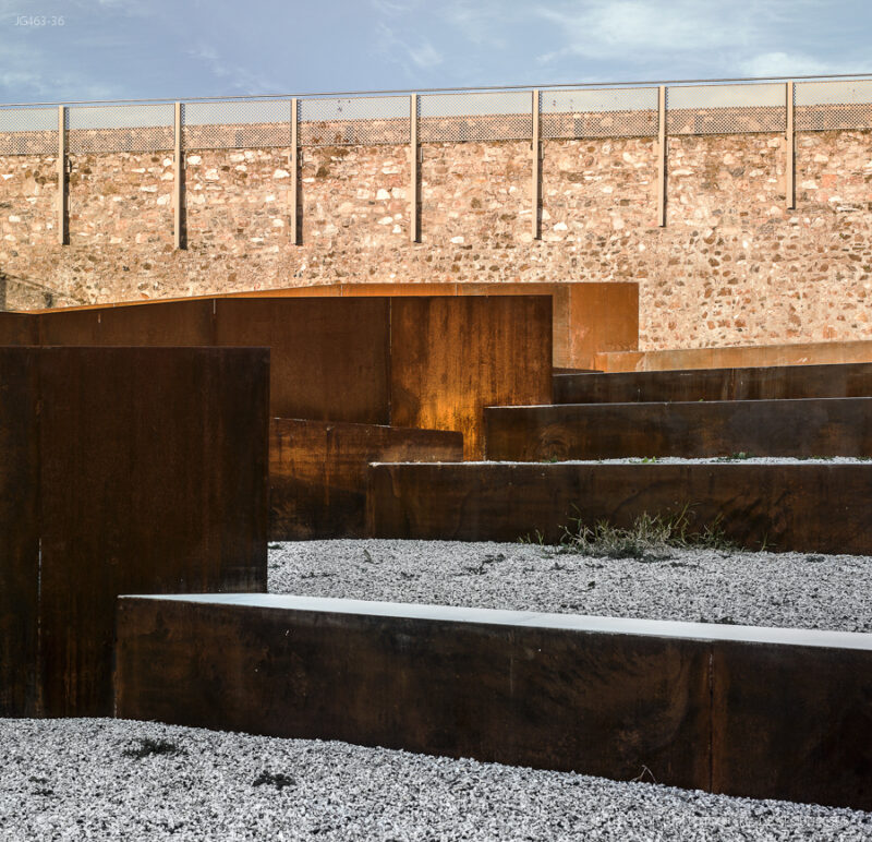 CASTILLO REAL DE JARA VILLEGAS BUENO ARQUITECTOS JG463 36