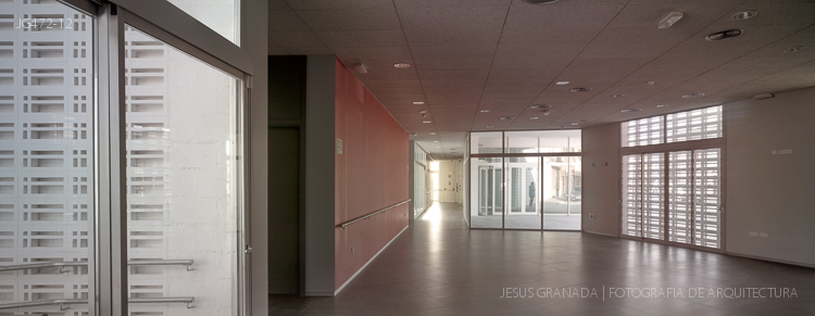 CENTRO DIA TERCERA EDAD BAENA BAUM PACO GOMEZ ARQUITECTOS JG472 12