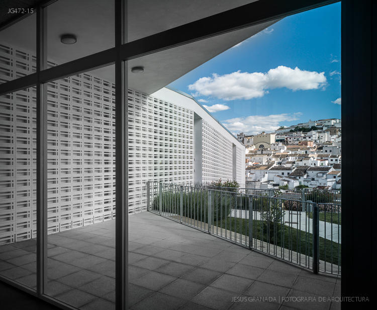 CENTRO DIA TERCERA EDAD BAENA BAUM PACO GOMEZ ARQUITECTOS JG472 15