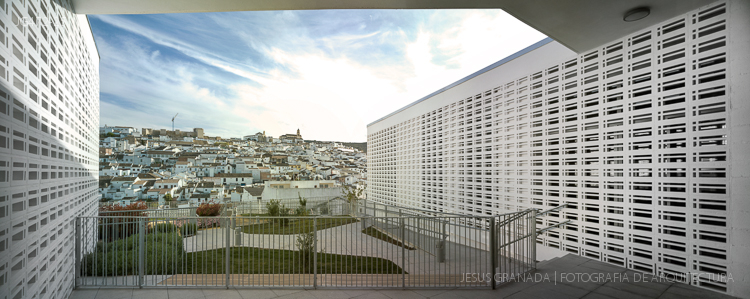 CENTRO DIA TERCERA EDAD BAENA BAUM PACO GOMEZ ARQUITECTOS JG472 25