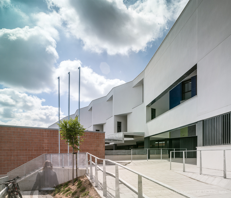 INSTITUTO ENSENANZA SECUNDARIA EMILIO CANALEJO CANCA CARRERO MONTILLA ARQUITECTOS JG474 61
