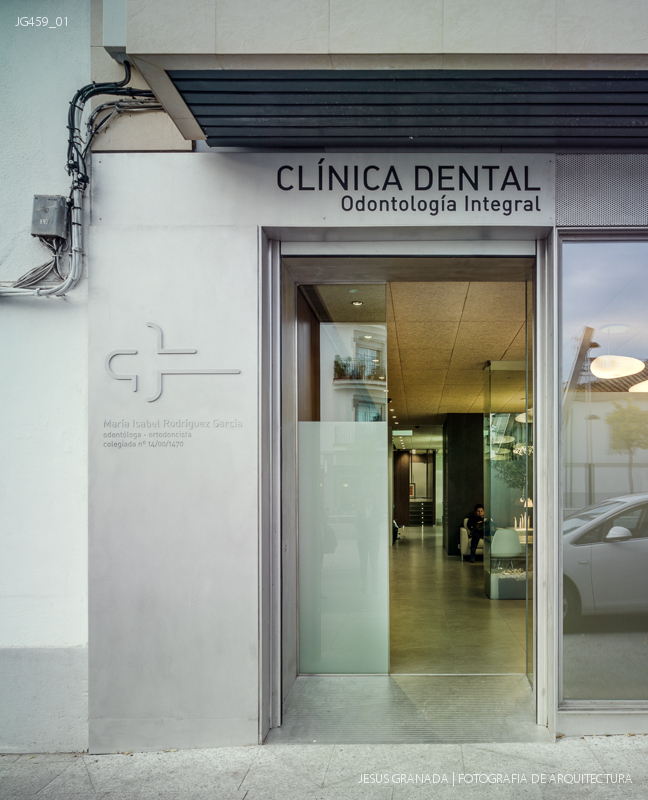 ODONTOLOGIA POZOBLANCO BAUM ISABEL RODRIGUEZ JG459 01