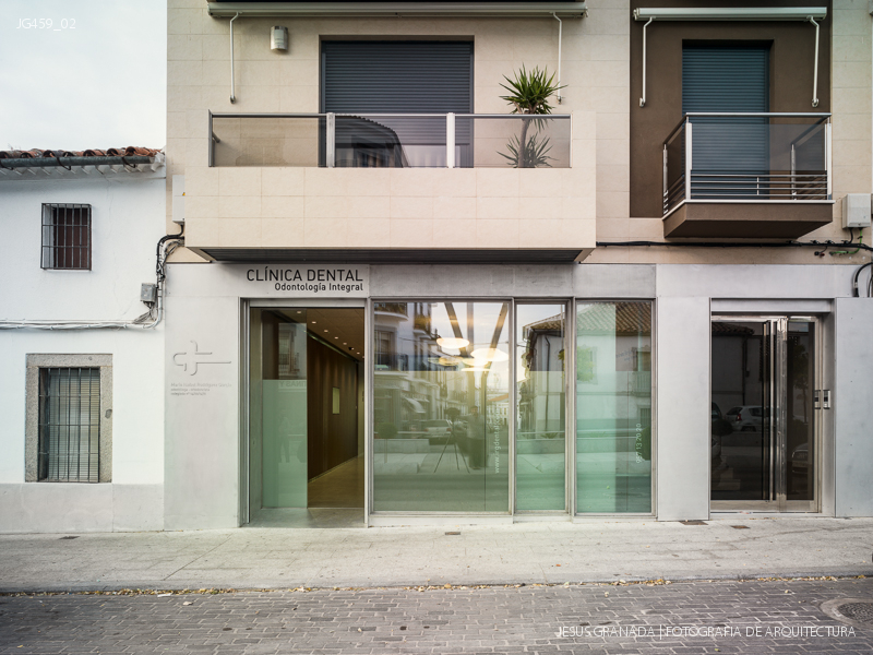 ODONTOLOGIA POZOBLANCO BAUM ISABEL RODRIGUEZ JG459 02