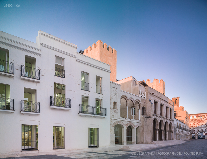 OFICINAS CONCEJALIA FIESTAS BADAJOZ GALEANO PERAMATO JG490 06