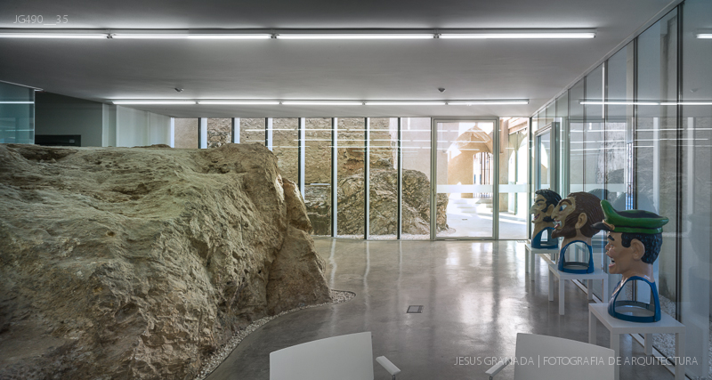 OFICINAS CONCEJALIA FIESTAS BADAJOZ GALEANO PERAMATO JG490 35