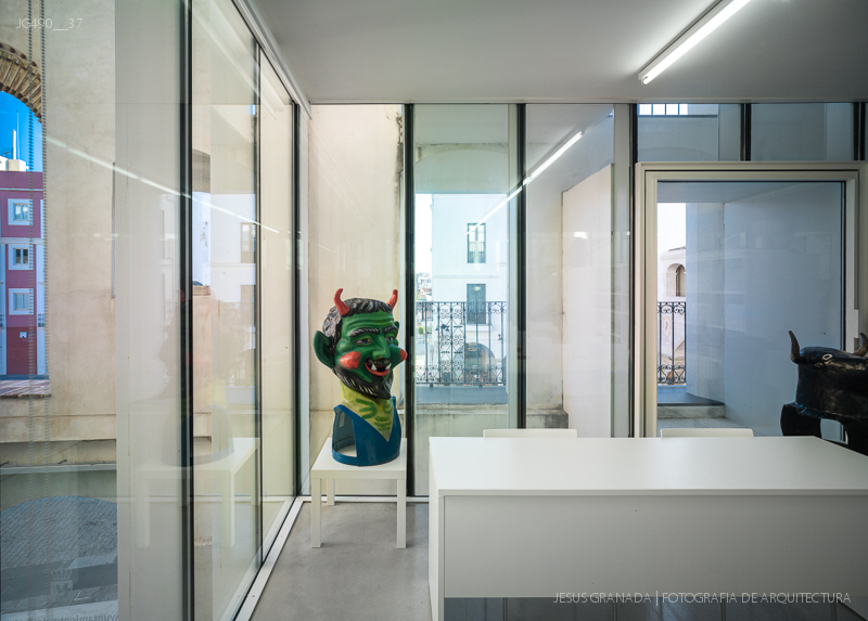 OFICINAS CONCEJALIA FIESTAS BADAJOZ GALEANO PERAMATO JG490 37