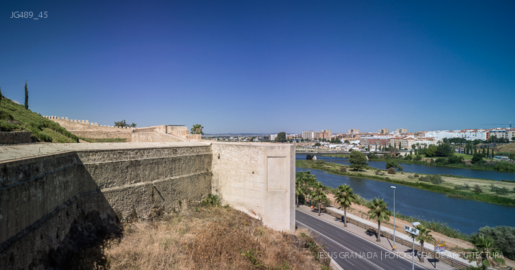 REHABILITACION ALCAZABA BADAJOZ JULIAN PRIETO JORGE LOPEZ JG489 45