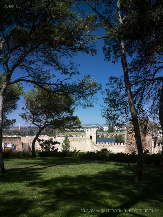 REHABILITACION ALCAZABA BADAJOZ JULIAN PRIETO JORGE LOPEZ JG489 65