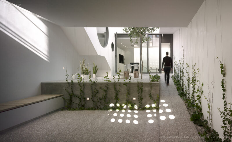 CASA SAN GABRIEL ALICANTE ISAAC PERAL ARQUITECTO 11 JG502 01