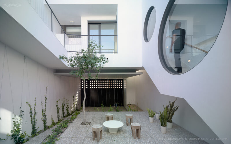 CASA SAN GABRIEL ALICANTE ISAAC PERAL ARQUITECTO 15 JG502 40