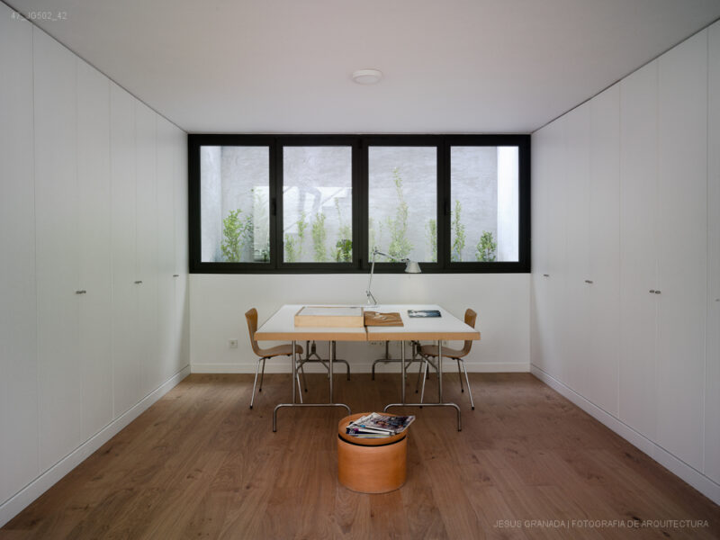 CASA SAN GABRIEL ALICANTE ISAAC PERAL ARQUITECTO 47 JG502 42