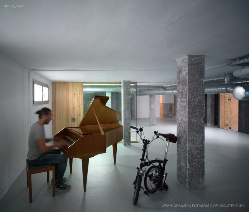 ENSAYO ACCADEMIA PIACCERE ALQUAI BAUM ARQUITECTOS OSB JG523 16 2