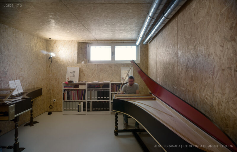 ENSAYO ACCADEMIA PIACCERE ALQUAI BAUM ARQUITECTOS OSB JG523 17 2