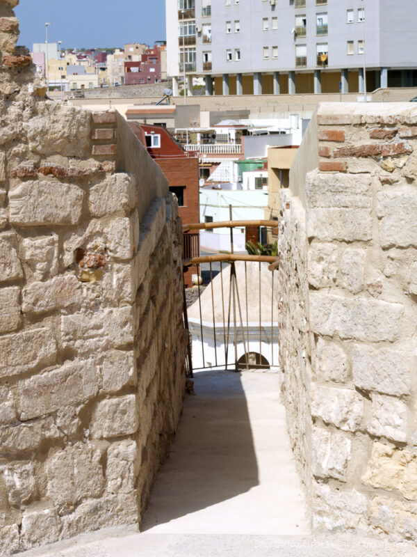 Camino del fuerte Victoria Grande