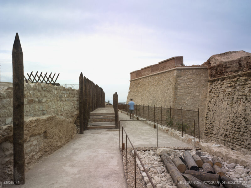 Camino del fuerte Victoria Grande