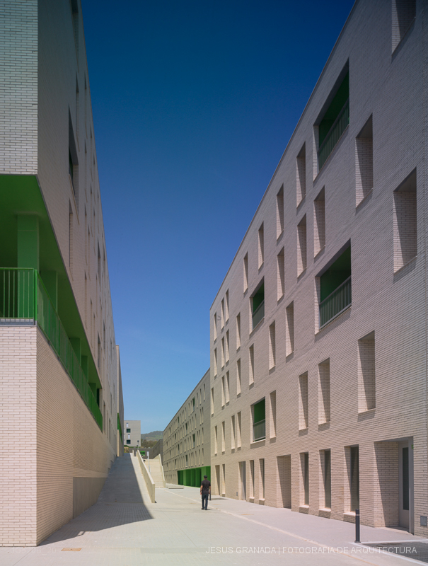 330 Viviendas en Loma de Colmenar