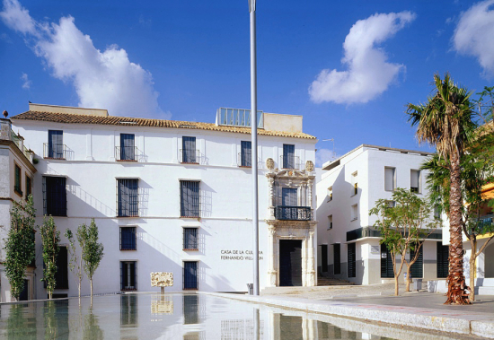 Casa Villalón y plaza del Polvorón en Morón de la Frontera | Guillermo Vázquez Consuegra, arquitecto