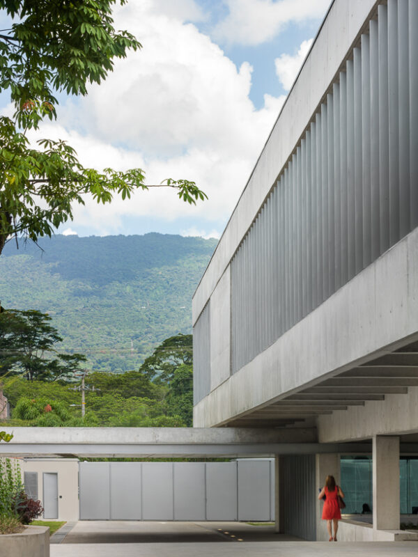 SEDE GRUPO PUMA SALVADOR RUIZ PARDO NEBREDA 20 JG539 32 1