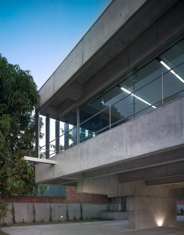 SEDE GRUPO PUMA SALVADOR RUIZ PARDO NEBREDA 32 JG539 97