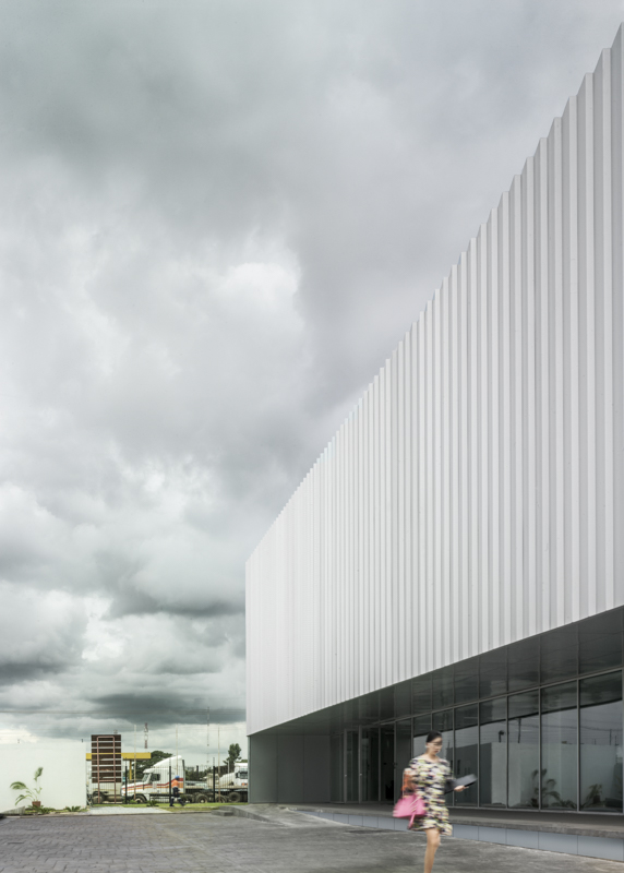 OPERATIONS_BUILDING_ZAMBIA_RUIZ_PARDO_NEBREDA-12_JG556_27