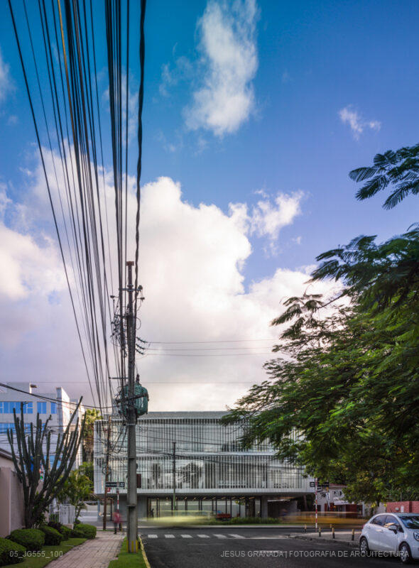 SEDE PUMA ENERGY PARAGUAY PARDO NEBREDA 05 JG555 100 1