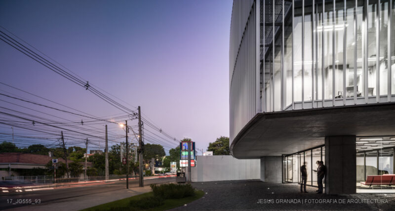 SEDE PUMA ENERGY PARAGUAY PARDO NEBREDA 17 JG555 93 1