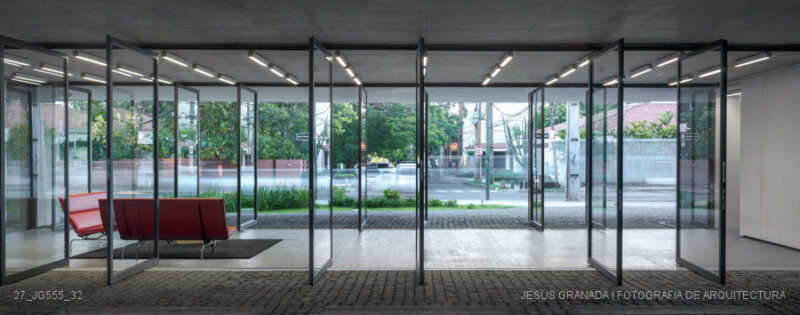 SEDE PUMA ENERGY PARAGUAY PARDO NEBREDA 27 JG555 32 1