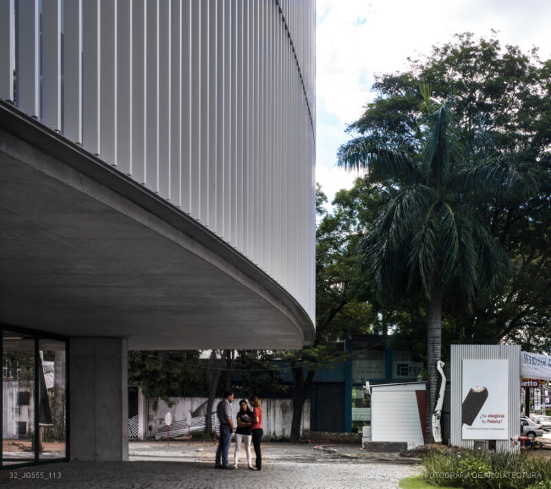 SEDE PUMA ENERGY PARAGUAY PARDO NEBREDA 32 JG555 113 1