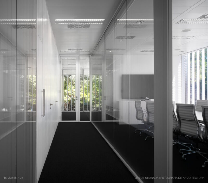 SEDE PUMA ENERGY PARAGUAY PARDO NEBREDA 46 JG555 125 1