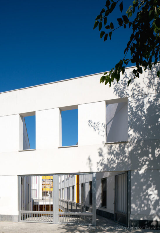 Viviendas sociales junto al cementerio de Chipiona