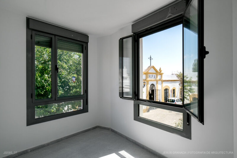 Viviendas sociales junto al cementerio de Chipiona